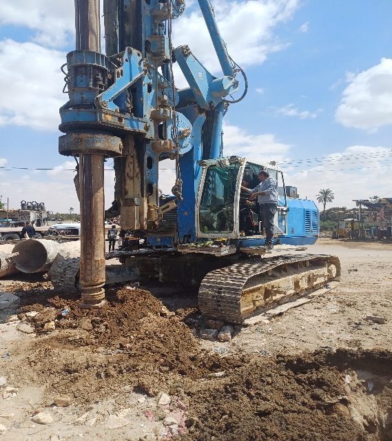 Execution of piles for Serapeum Bridge In Ismailia (Bored)
